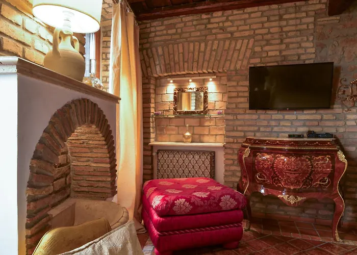 New!!! Dimora Trevi Boutique Luxury Flat *