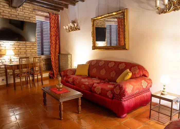 New!!! Dimora Trevi Boutique Luxury Flat *